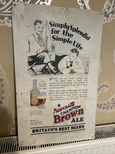 Newcastle brown ale metal - brown,